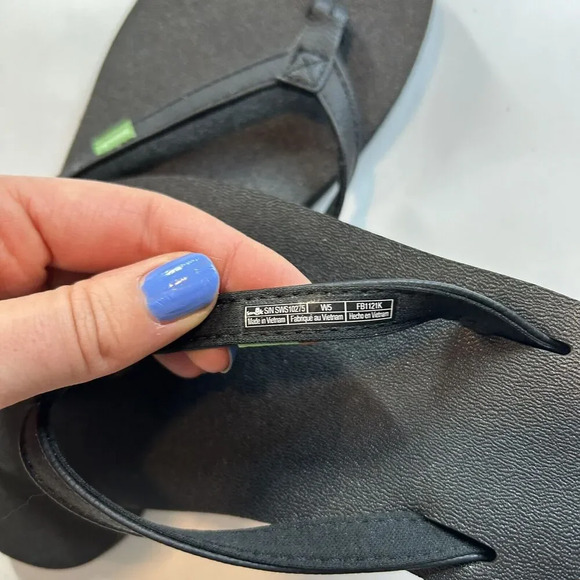 Sanuk Yoga Joy Flip Flops Womens 5 Slip On Comfort Beach Black - Picture 7 of 7